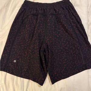 lululemon athletica Men's Black and Maroon / Navy Athletic Shorts